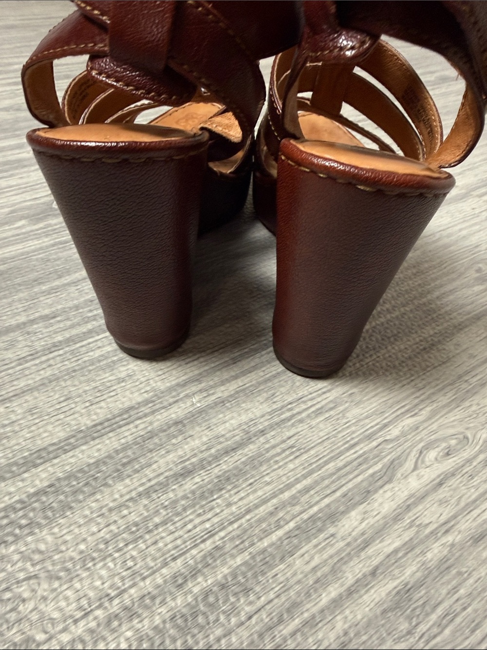 Born Brown Strappy Wedge Sandals Size 8 - Picture 5 of 7